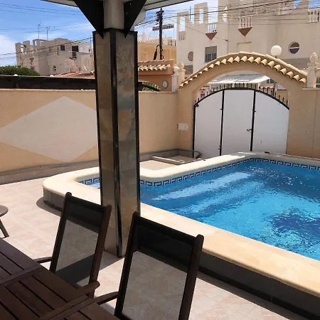 Private Pool Alondra Apartment